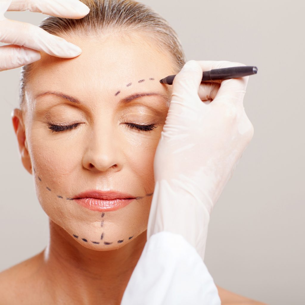 dL PlastischeChirurgie Leistungen Gesicht Hals