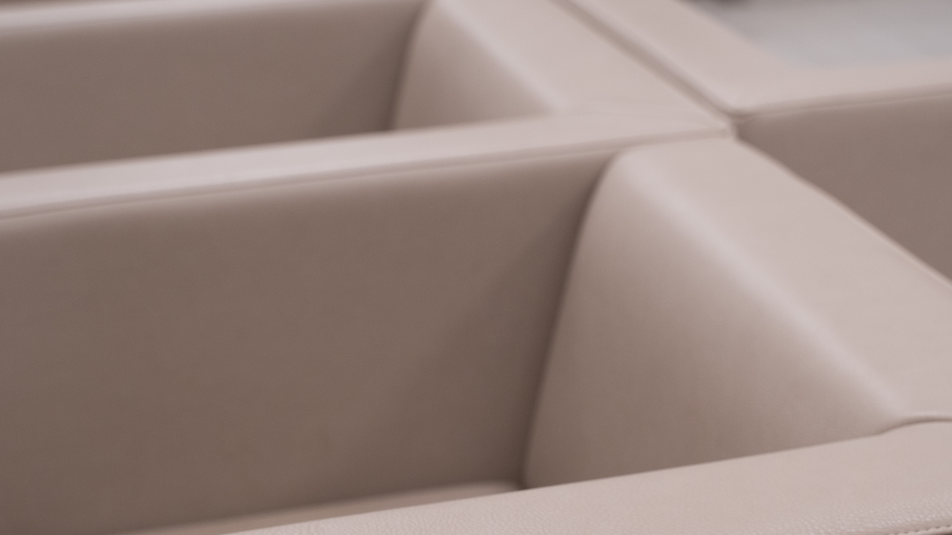 Dr. David Lumenta im Beratungsgespräch mit einer Patientin – plastische Chirurgie Beratung in Graz